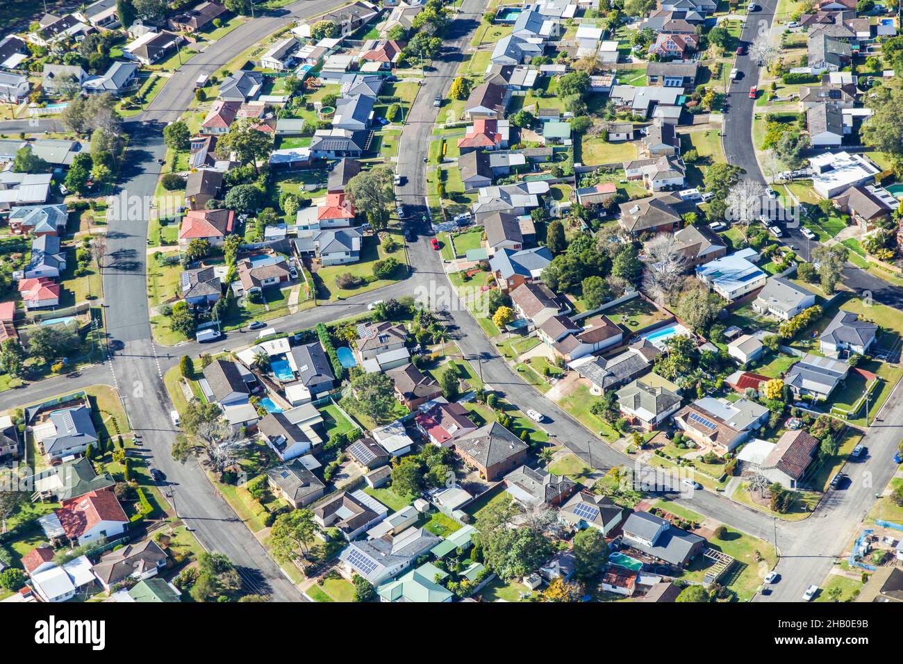 Vista aerea del tipico vecchio sobborgo australiano caratterizzato principalmente da alloggi singoli staccati con spazio sul retro. Foto Stock