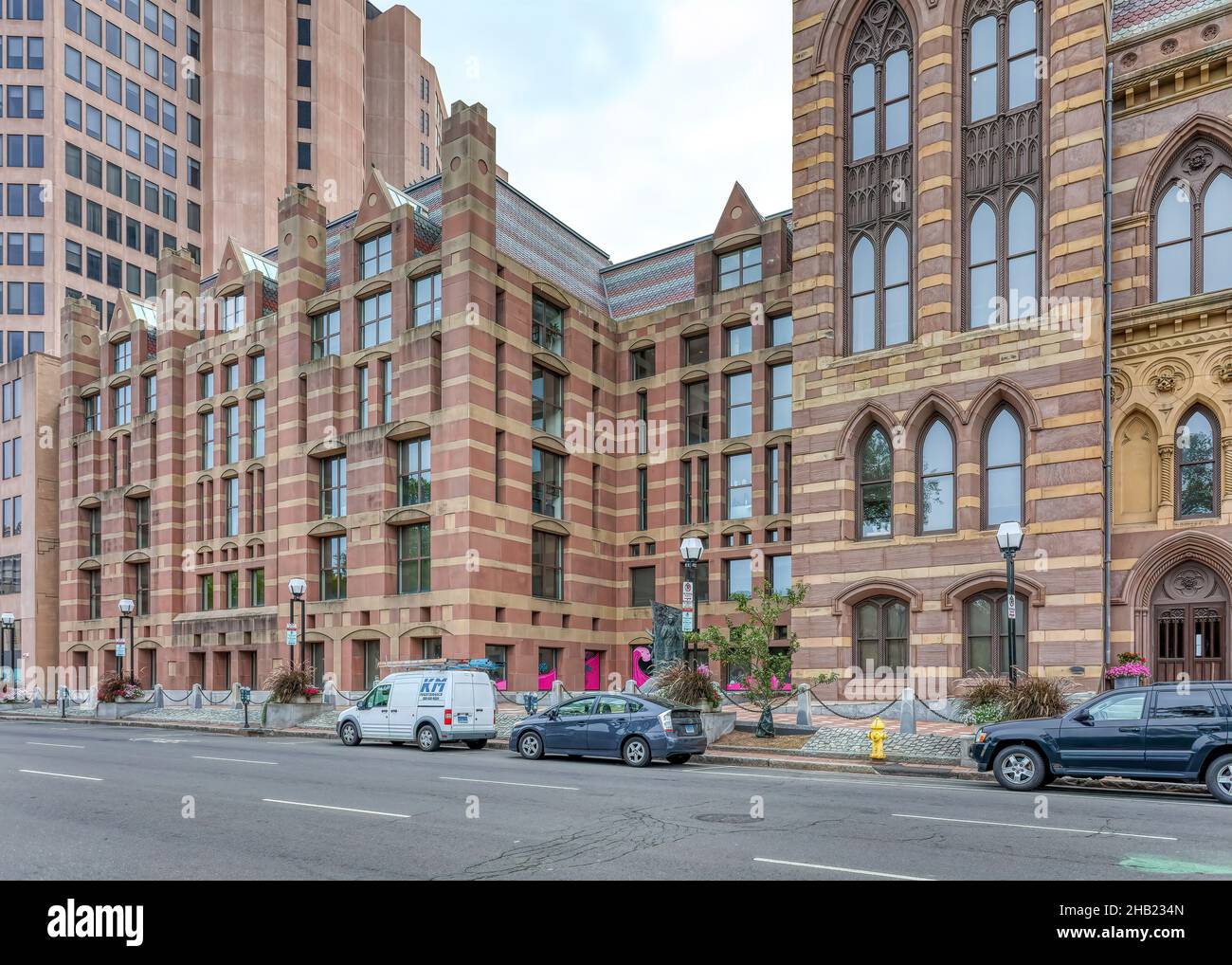 Il municipio di New Haven è stato costruito nel 1861, progettato da Henry Austin; l'annesso tribunale della contea è stato completato nel 1873, progettato da David R. Brown. Foto Stock