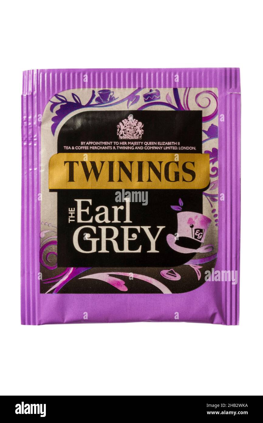 Il sacchetto del tè del teabag grigio dell'Earl da Twinings isolato su fondo bianco - Twinings sacchetto del tè grigio dell'Earl - garanzia reale Foto Stock