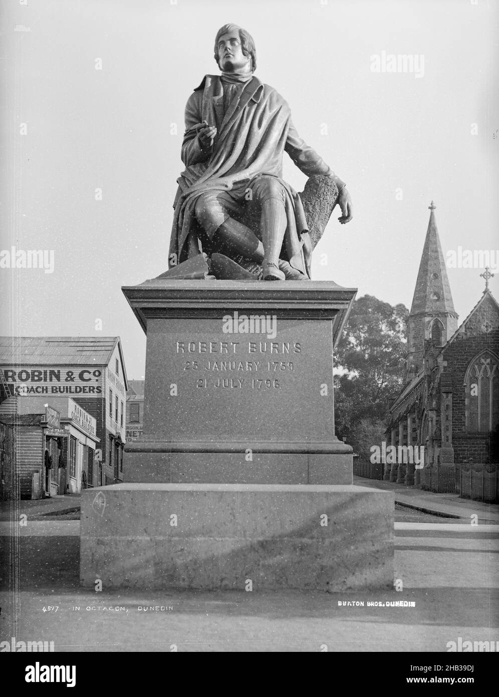 A Octagon, Dunedin, studio Burton Brothers, studio fotografico, Dunedin, Fotografia in bianco e nero, statua di Robbie Burns Foto Stock