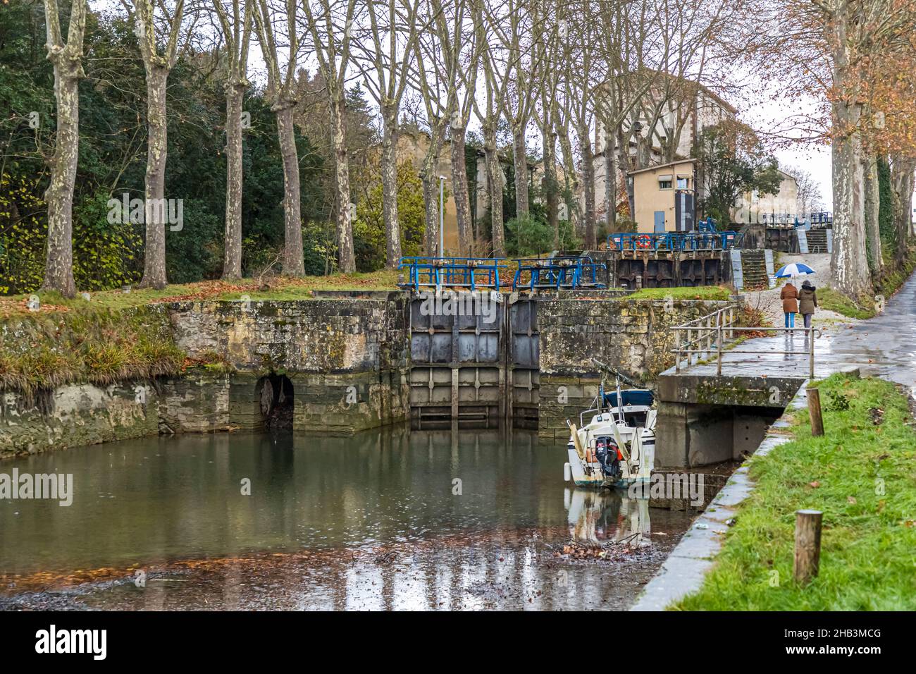 Il Canal du Midi in inverno senza acqua a Castelnaudary, Francia Foto Stock