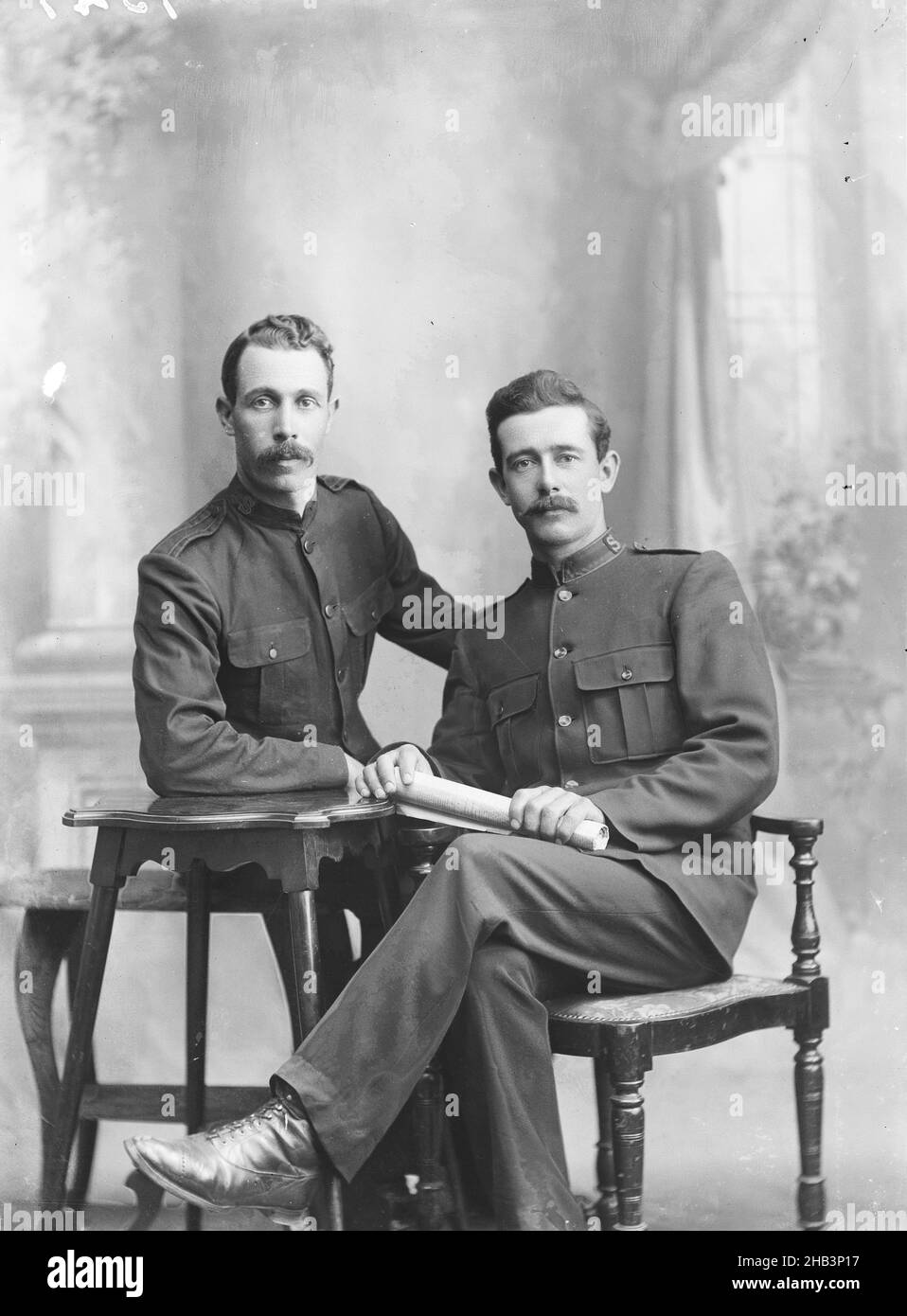 Capitano Jenkins e Leut. Sherman, Berry & Co, circa 1920, Wellington Foto Stock