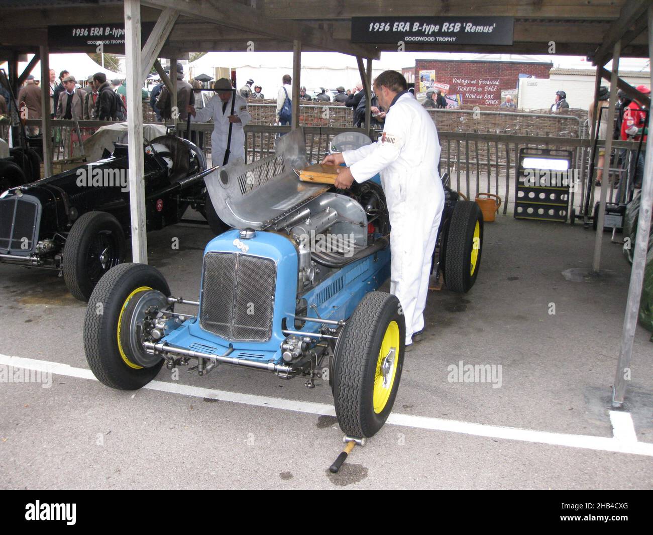 ERA nel paddock al Goodwood Revival gara riunione, 18th settembre 2009, da guidare Foto Stock