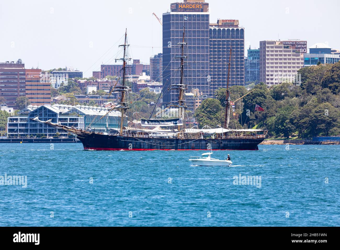 19th secolo barque alto nave il James Craig sul porto di Sydney, ora completamente restaurato questa nave alta rimane operativo a Sydney, NSW, Australia Foto Stock