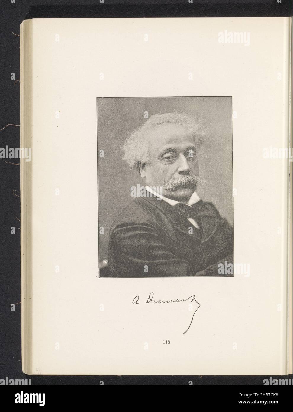 Ritratto di Alexandre Dumas père, Eugène Pirou, anonimo, c. 1881 - pollici o prima del 1891, carta, altezza 128 mm x larghezza 95 mm Foto Stock