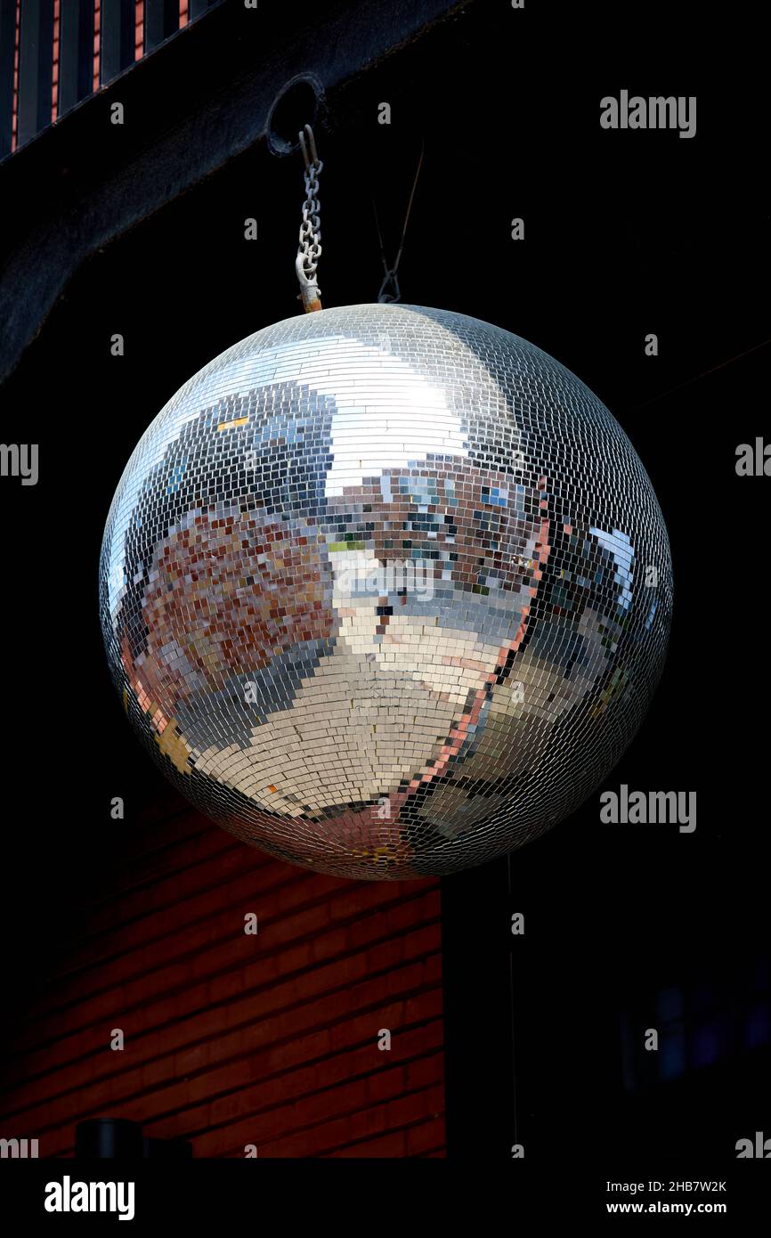 Sfera dello specchio Foto Stock