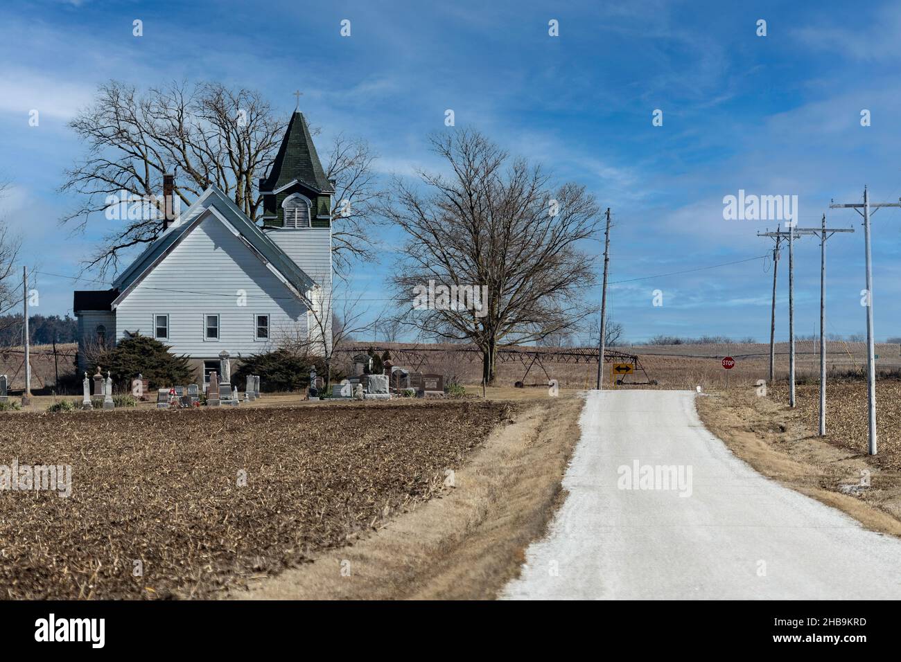 Abbandonata chiesa di campagna in Illinois rurale. Foto Stock