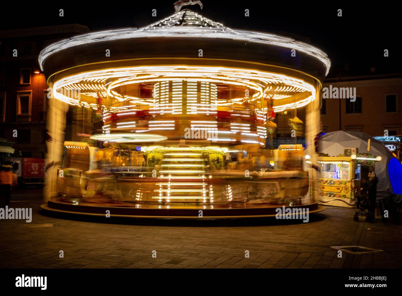 TERNI, ITALY - Apr 09, 2020: Terni, Italy, June 17, 2020: Carosello per bambini a Terni nel periodo natalizio Foto Stock
