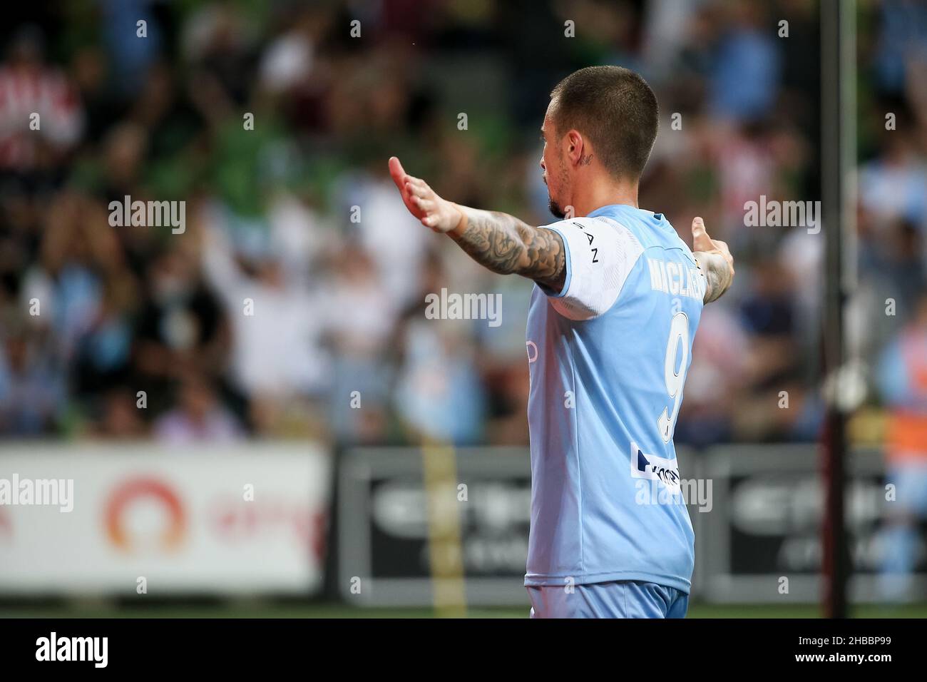 Melbourne, Australia, 18 dicembre 2021. Jamie Maclaren del Melbourne City FC festeggia un gol durante il round 5 Della partita di calcio A-League tra il Melbourne City FC e la Melbourne Victory all'AAMI Park il 18 dicembre 2021 a Melbourne, Australia. Credit: Dave Hewison/Speed Media/Alamy Live News Foto Stock
