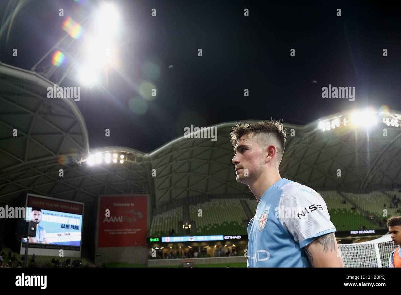 Melbourne, Australia, 18 dicembre 2021. Connor Metcalfe del Melbourne City FC durante il round 5 Della partita di calcio A-League tra il Melbourne City FC e la Melbourne Victory all'AAMI Park il 18 dicembre 2021 a Melbourne, Australia. Credit: Dave Hewison/Speed Media/Alamy Live News Foto Stock