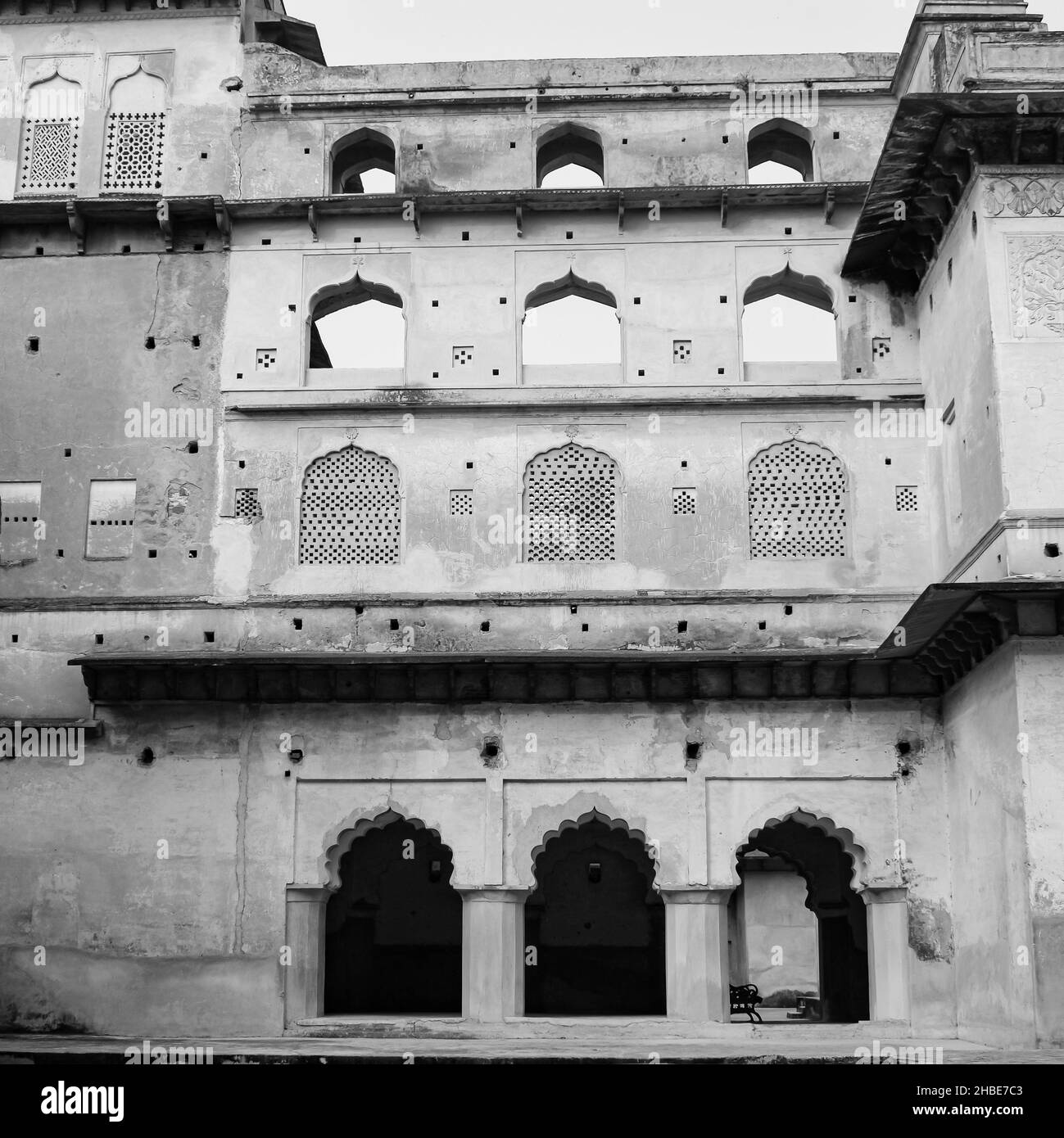 Jahangir Mahal (Forte di Orchha) in Orchha, Madhya Pradesh, India, Jahangir Mahal o Palazzo di Orchha è cittadella e guarnigione situato in Orchha. Madhya Prade Foto Stock