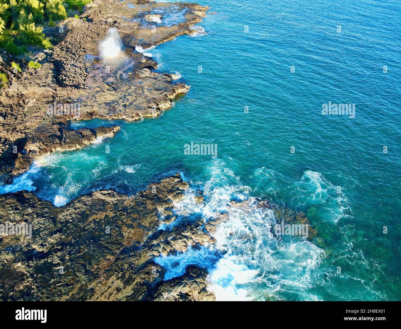 Immagine di drone del Corno d'Spouting vicino a Poipu su Kauai Foto Stock