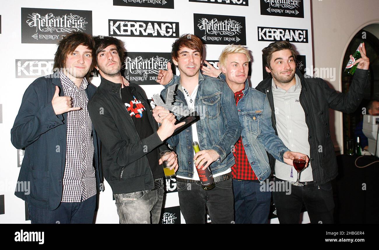 Tu Me al Six vince il premio Best British Band Award ai Rentless Kerrang Awards alla Birreria di Londra il 09 giugno 2011. Foto Stock