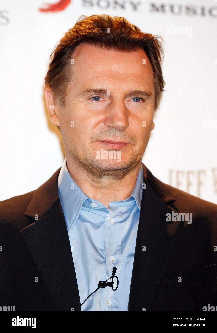 L'attore Liam Neeson durante la conferenza stampa annuncia il Tour europeo 2012 della versione musicale di War of the Worlds New Generation di Jeff Wayne con Liam Neeson e Jeff Wayne, a One Marylebone a Londra. Foto Stock