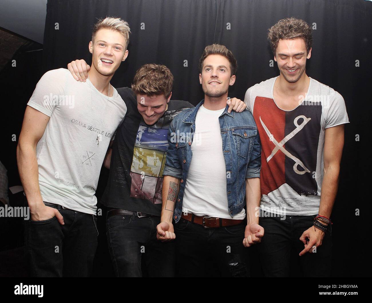 Ryan Fletcher, Andy Brown, Joel Peat e Adam Pitts di Lawson backstage al G-A-Y Heaven di Londra. Foto Stock