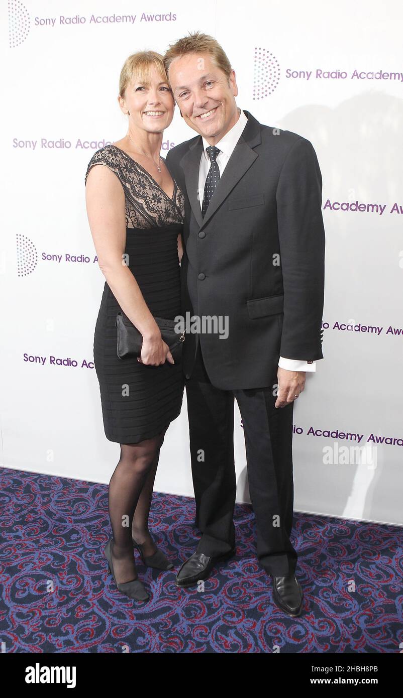 Brian e Anne-Marie Conley partecipano ai Sony radio Academy Awards al Grosvenor House Hotel di Londra. Foto Stock