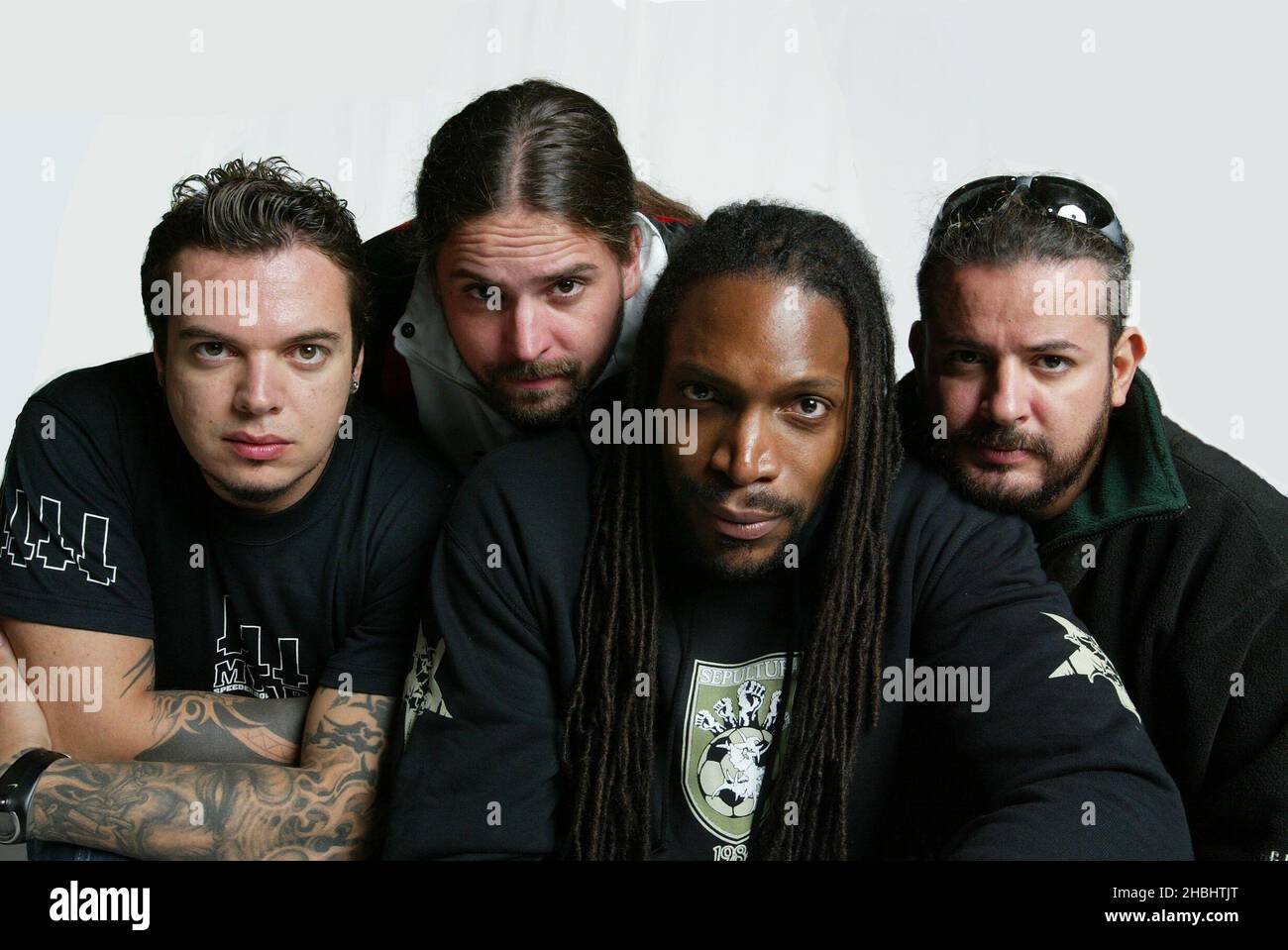 Sepultura posa il backstage per i gironi di gruppo nella seconda notte del loro spettacolo di Londra al Camden Underworld. Foto Stock