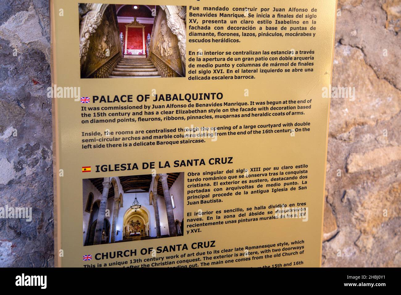 Pannello informativo in spagnolo e inglese, Baeza, provincia Jaen, Andalusia, Spagna Foto Stock
