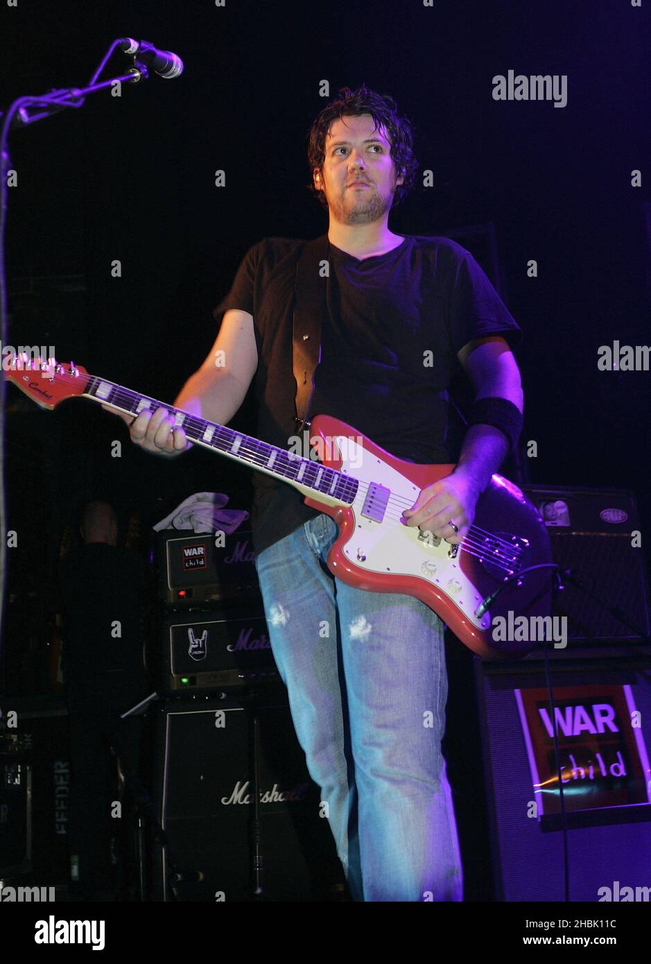 Feeder Live al Coronet, Londra in aiuto di War Child. Foto Stock