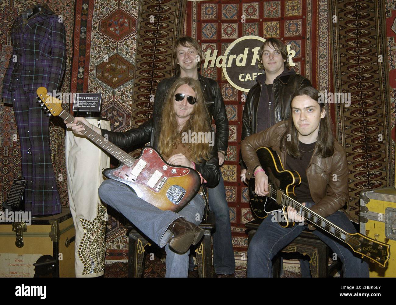 La risposta all'Hard Rock Cafe Backstage di Hyde Park che chiama il 24,2007 giugno a Londra. Foto Stock
