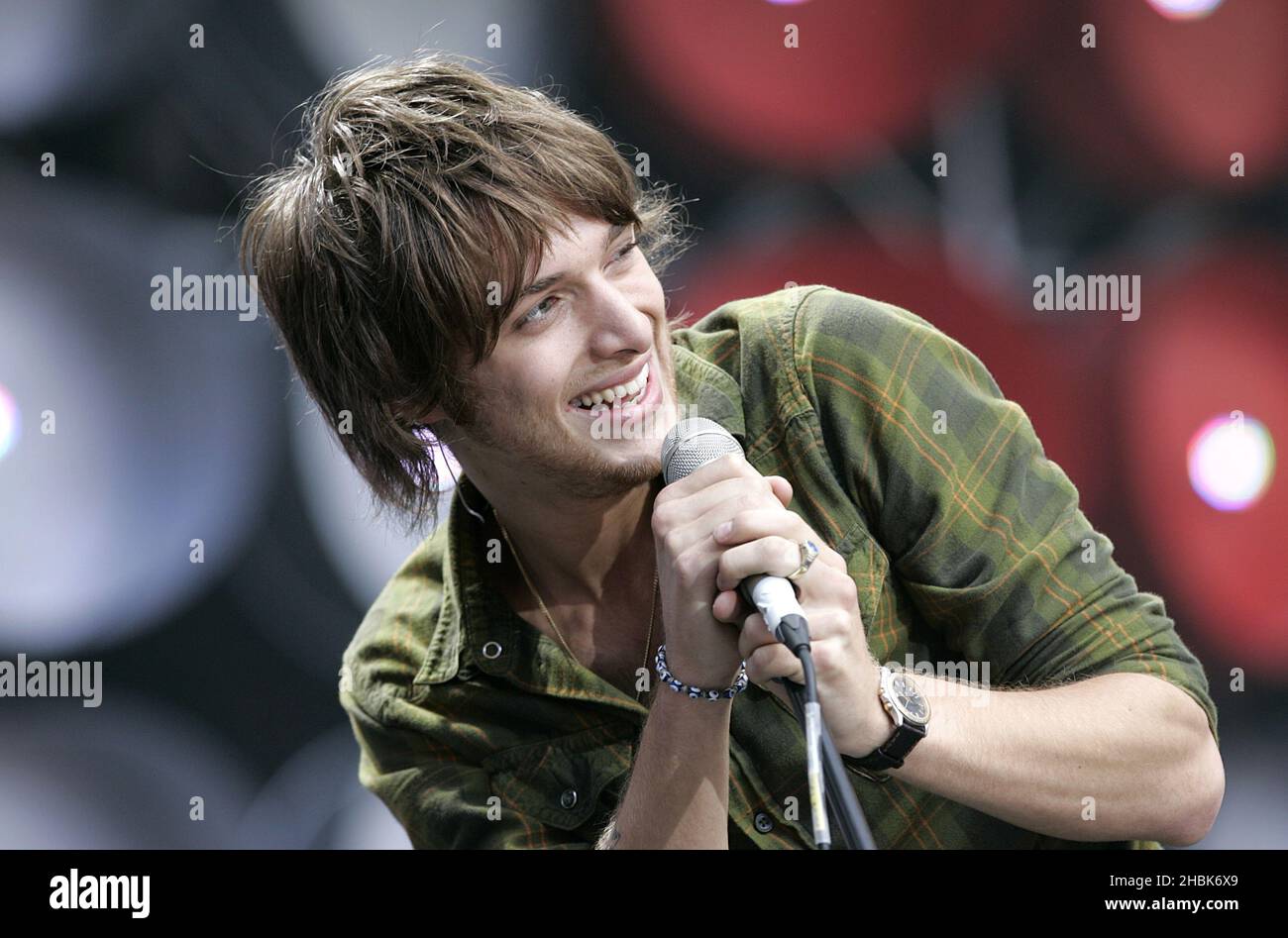 Paolo Nutini si esibisce durante il concerto di beneficenza al Wembley Stadium di Londra. Foto Stock