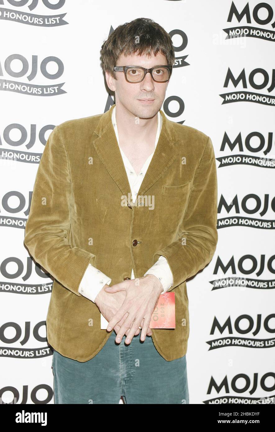 Graham Coxon partecipa alla cerimonia di premiazione Mojo Honors List alla Birreria, nella zona est di Londra. Foto Stock