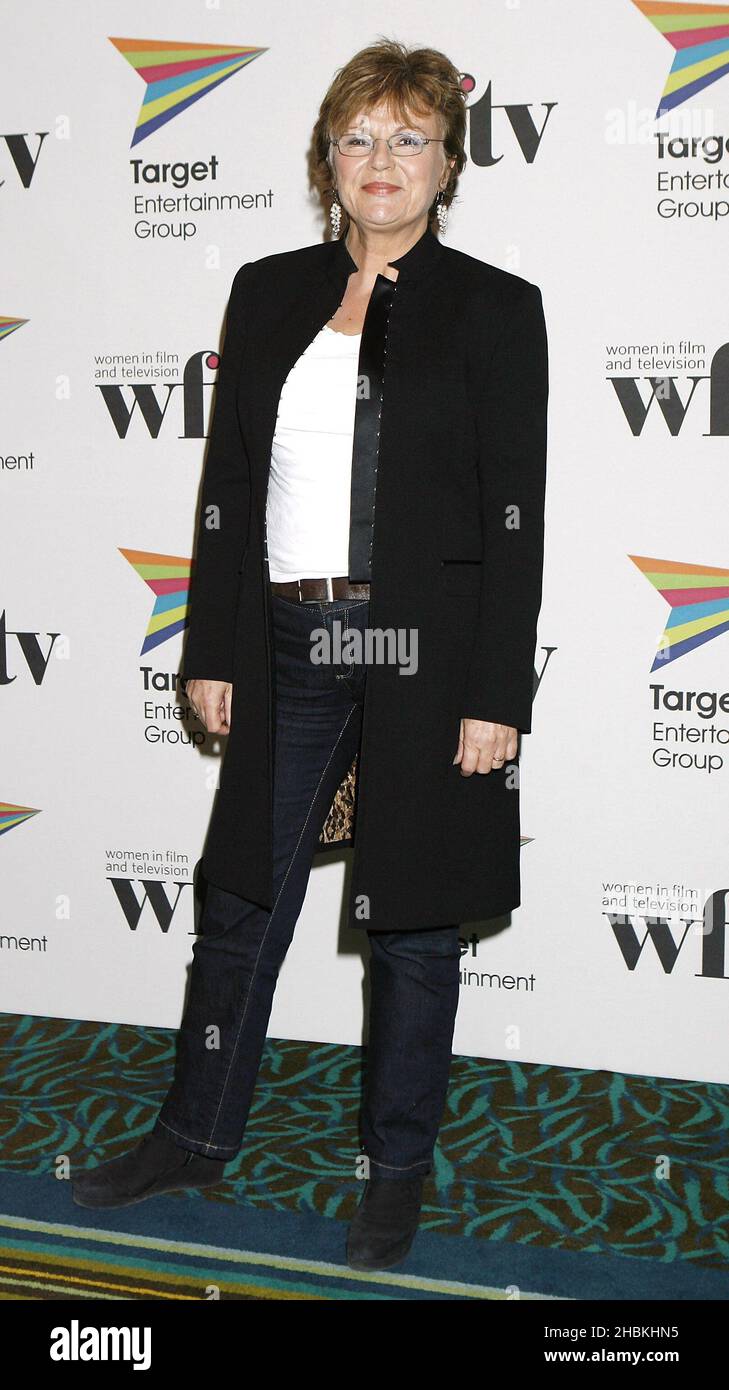 Julie Walters al Target Women in Film and Television Awards all'Hilton Hotel nel centro di Londra. Foto Stock