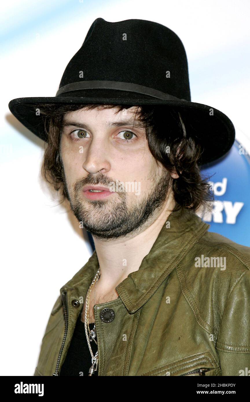 I Kasabian sono nominati per il loro album, West Ryder Pauper Lunatic Asylum durante l'annuncio delle candidature del 2009 al Barclaycard Mercury Prize presso l'Hospital Club nel centro di Londra. Foto Stock
