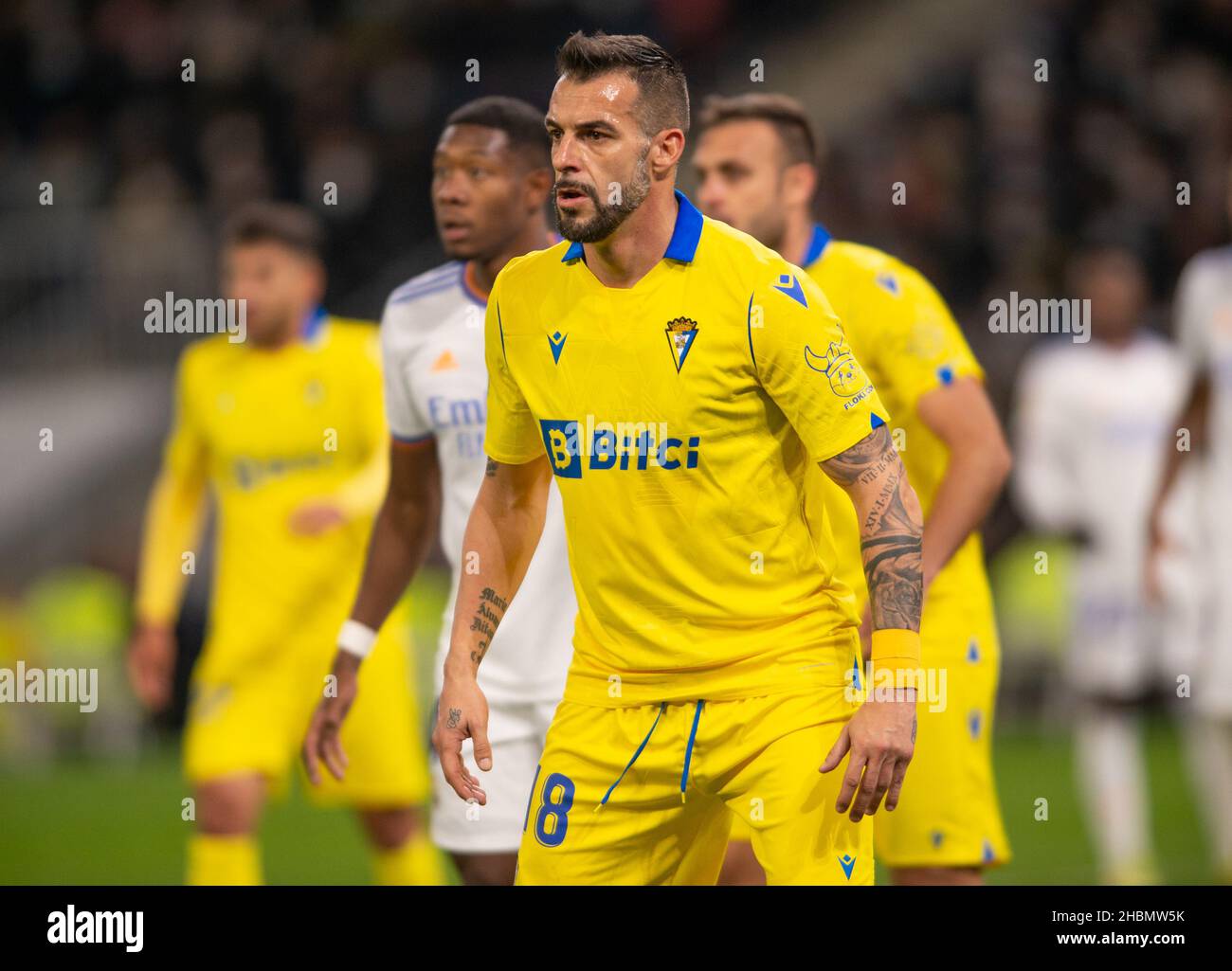 Estadio Santiago Bernabeu, Madrid, Spagna. 19th Dic 2021. Men's la Liga Santander, Real Madrid CF versus Cadiz CF; Alvaro Negredo ex giocatore del Real Madrid ora gioca per Cadiz Credit: Action Plus Sports/Alamy Live News Foto Stock