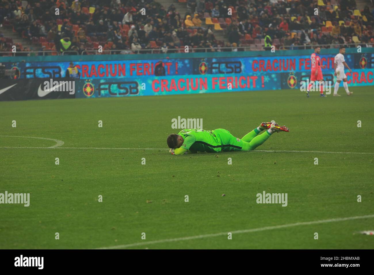 BUCAREST, ROMANIA - 15 dicembre 2021: Partita di calcio tra FCSB e Rapid 1923 anni sulla National Arena in League 1. Foto Stock