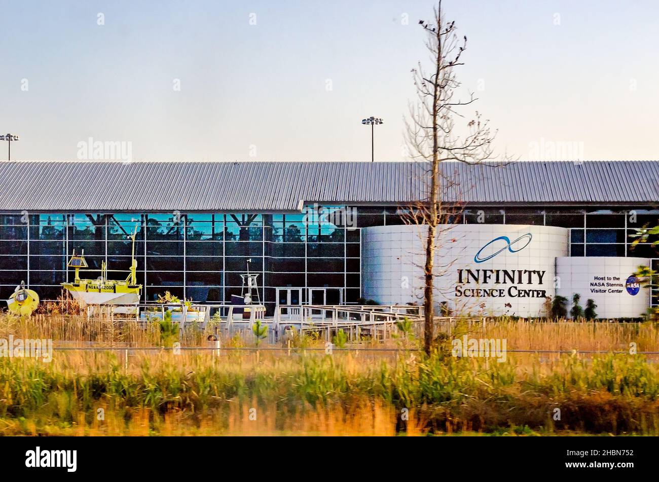 L'Infinity Science Center è raffigurato il 13 dicembre 2021 a Pearlington, Mississippi. Il museo senza scopo di lucro è stato inaugurato nel 2012. Foto Stock
