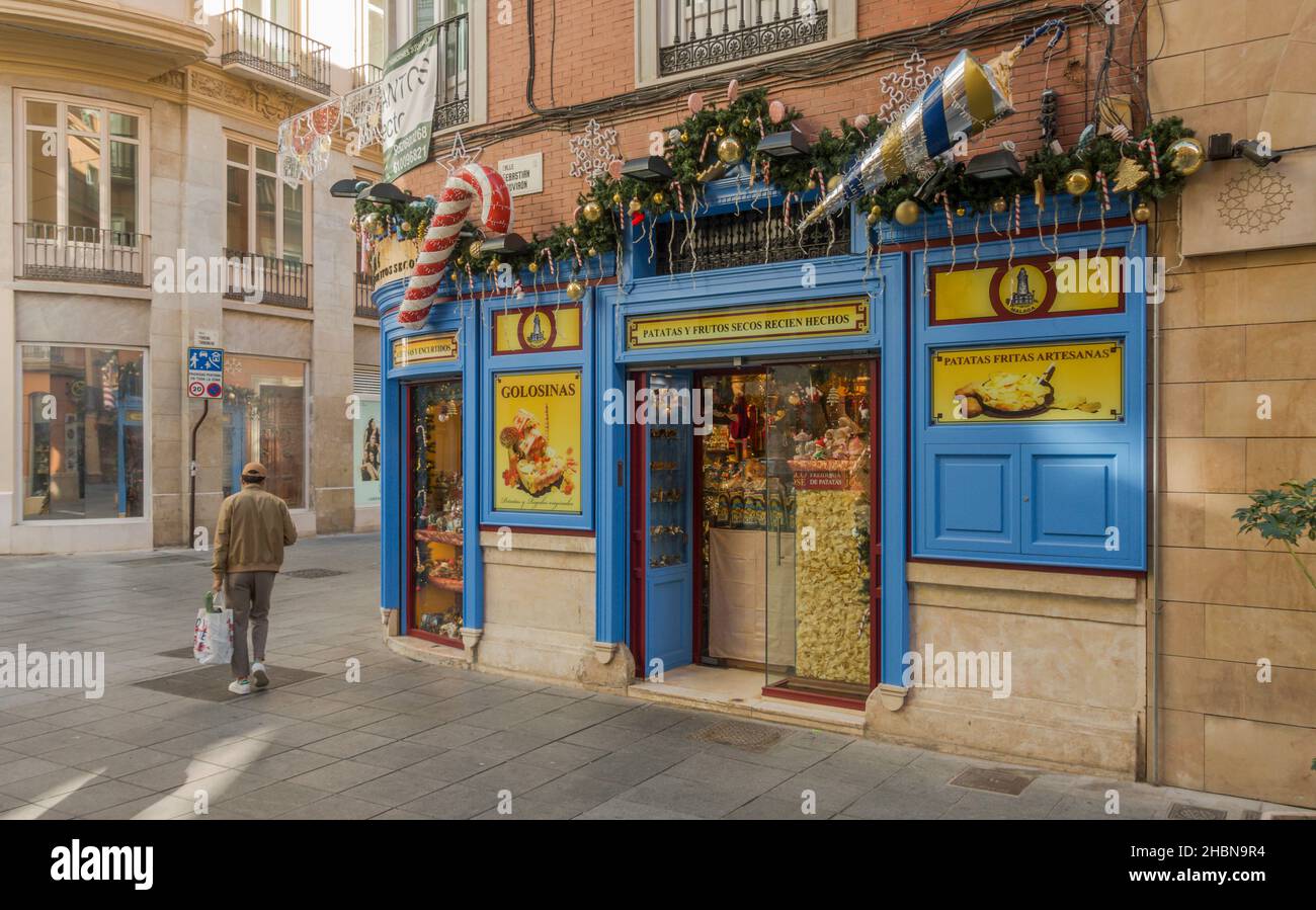 Negozio, negozio, patatine o patatine fritte fatte in casa, Paco Jose, Malaga, Andalusia, Spagna. Foto Stock