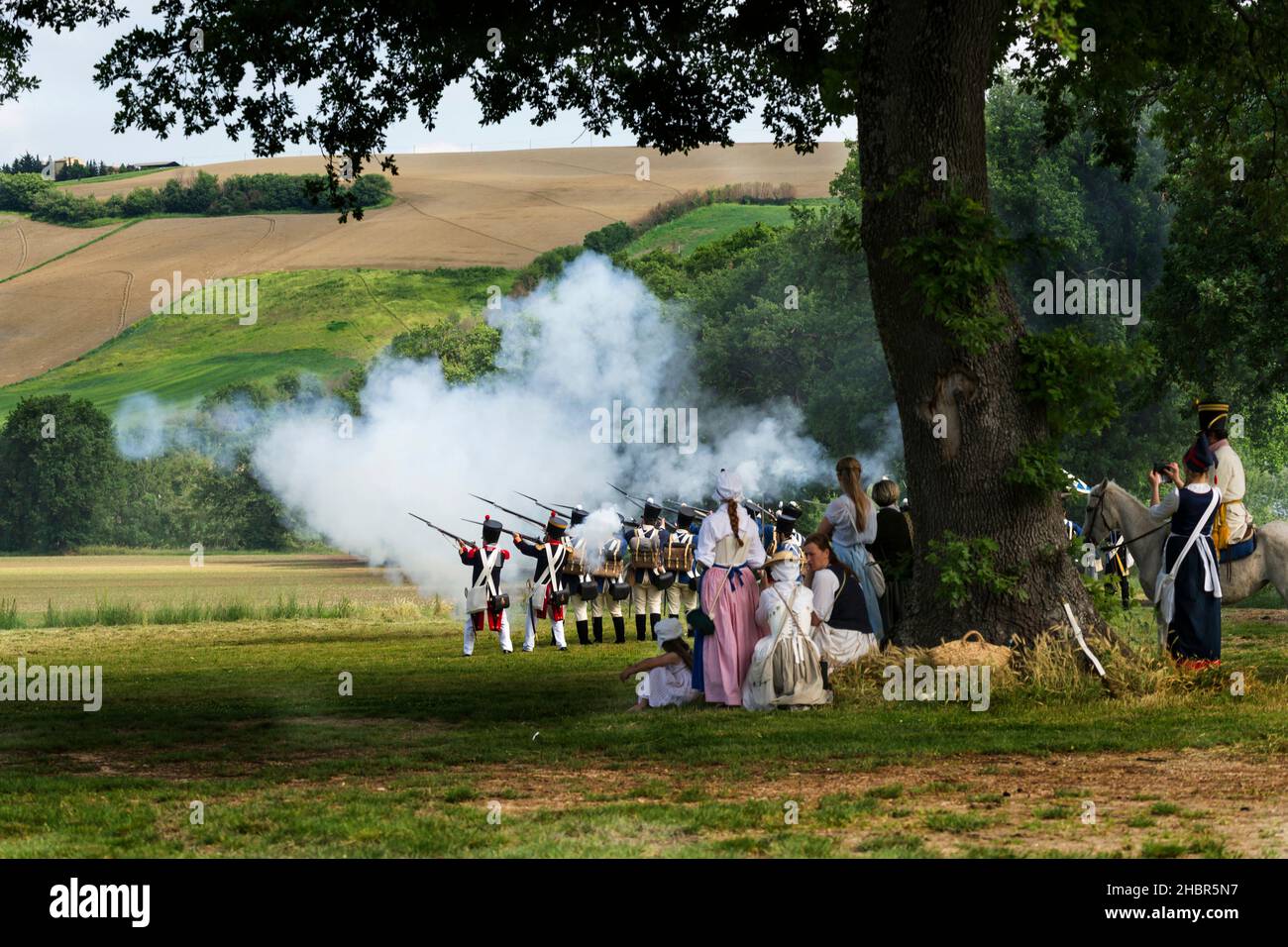 Rievocazione storica della battaglia di Tolentino combattuta dal re di Napoli, Gioacchino Murat contro gli Austriaci, Tolentino, Marche, Italia, Euro Foto Stock