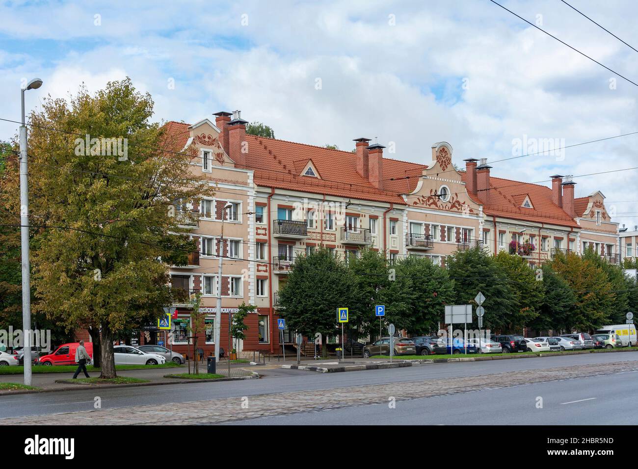 Kaliningrad, edifici residenziali ricostruiti stilizzati su Lenin Street, regione di Kaliningrad Foto Stock