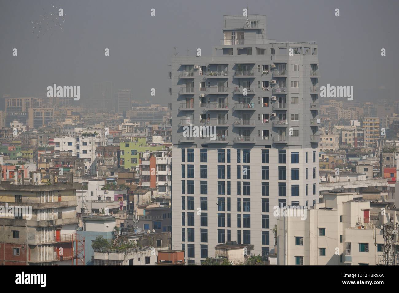 dhaka bangladesh 1st dicembre 2021. vista ad angolo alto di dacca cubings città Foto Stock