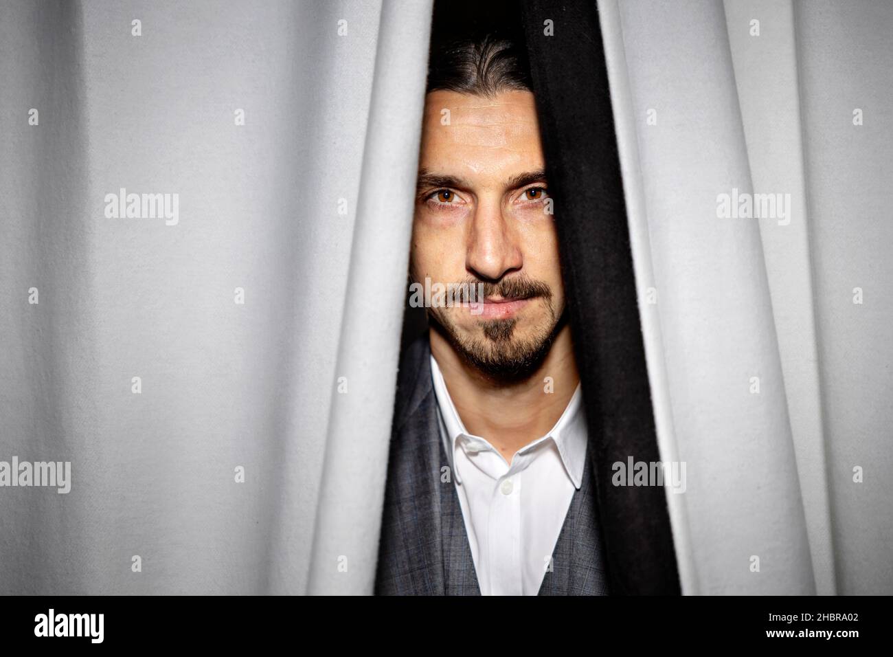 Il calciatore svedese Zlatan Ibrahimovic, fotografato al Palazzo dell'Arte di Milano il 12 dicembre 2021. Foto: Thomas Karlsson / DN / TT / code 3523 ***EXCLUSIVE*** Foto Stock