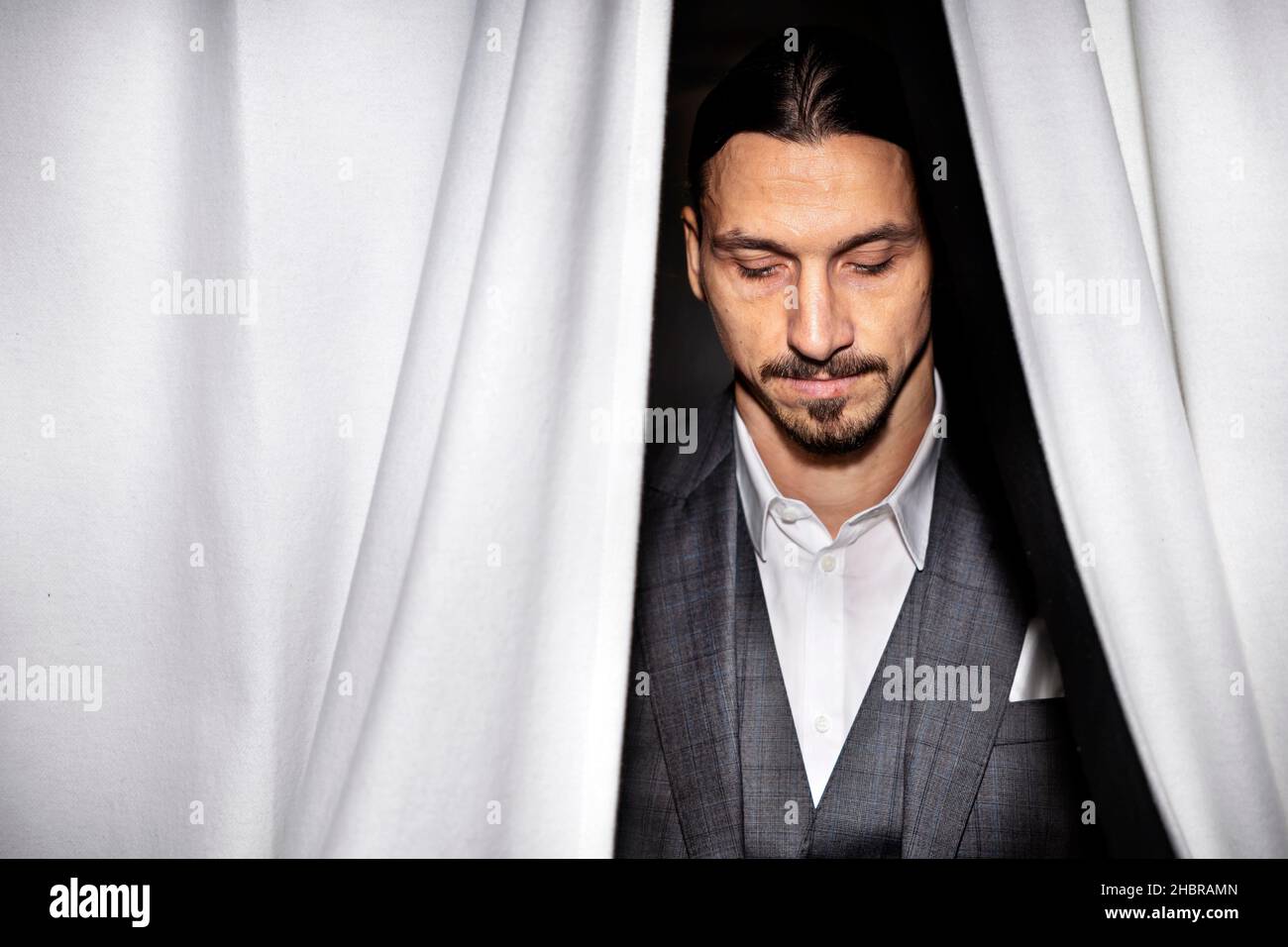 Il calciatore svedese Zlatan Ibrahimovic, fotografato al Palazzo dell'Arte di Milano il 12 dicembre 2021. Foto: Thomas Karlsson / DN / TT / code 3523 ***EXCLUSIVE*** Foto Stock