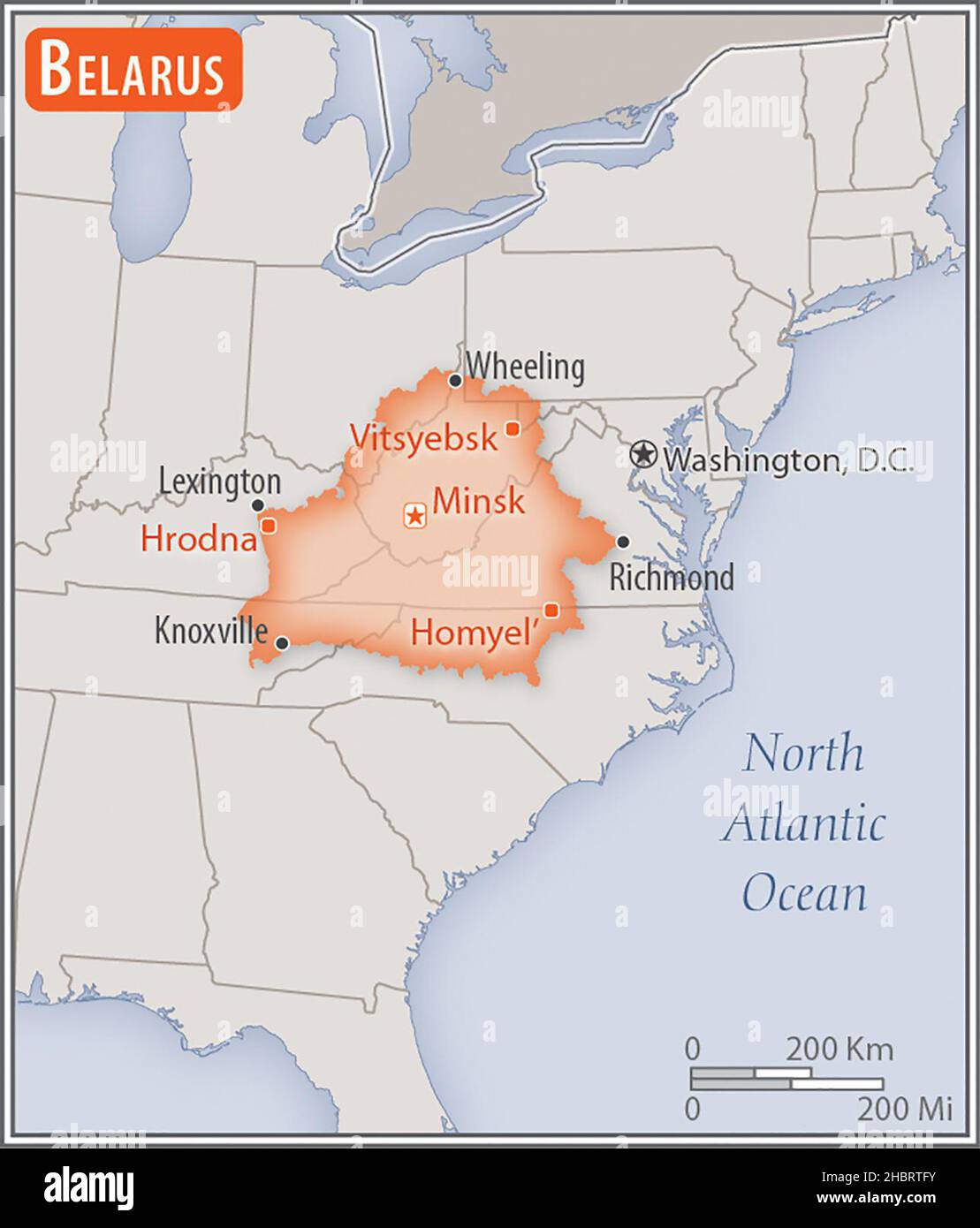 Mappa della Bielorussia. Confronto delle aree di due paesi. L'area della Bielorussia con le città più grandi (rossa) si sovrappone all'area degli Stati Uniti d'America (sfondo grigio) ca. 17 febbraio 2014 Foto Stock