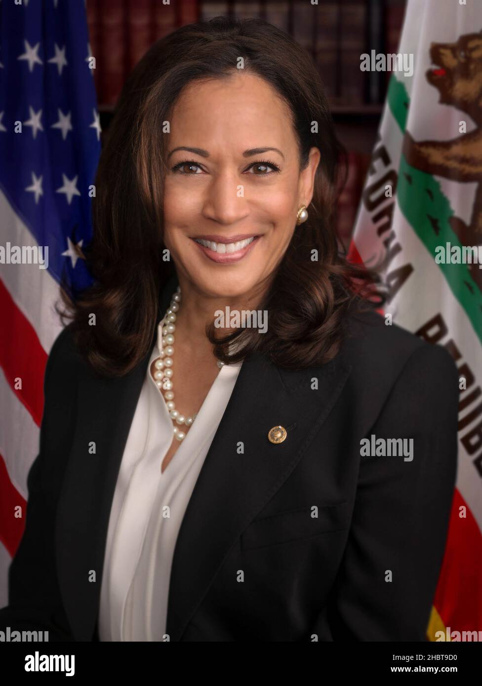 Headshot ufficiale del senatore degli Stati Uniti Kamala Harris (D-CA) ca. 12 maggio 2017 Foto Stock