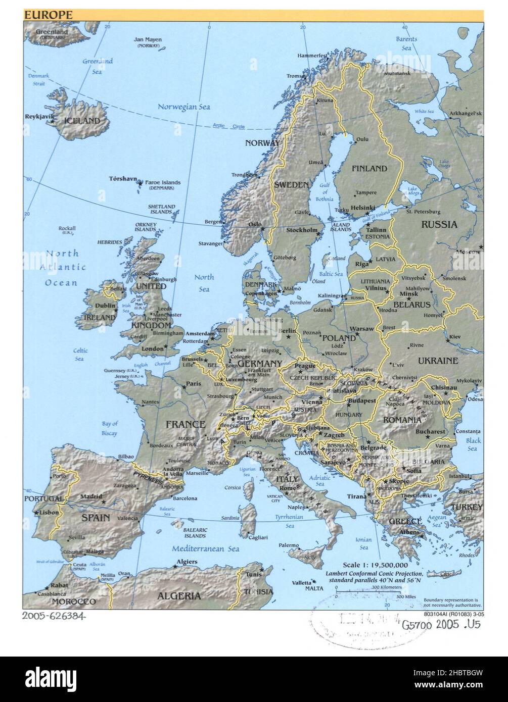 Mappa dell'Europa. Mostra i paesi, le capitali e altre città principali. Rilievo mostrato da ombreggiatura ca. 2005 Foto Stock