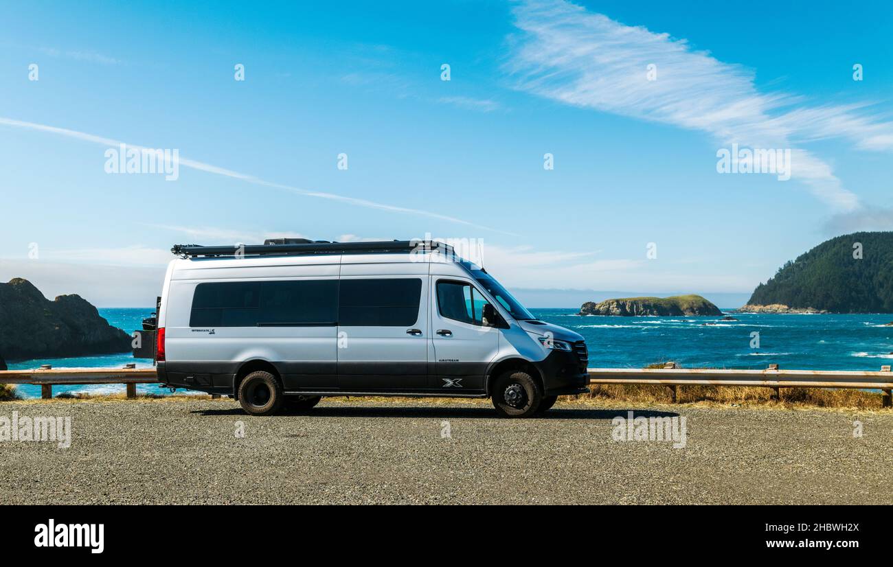 Airstream Interstate 24X 4WD; camper; Meyers Creek Beach; costa dell'Oregon; USA Foto Stock