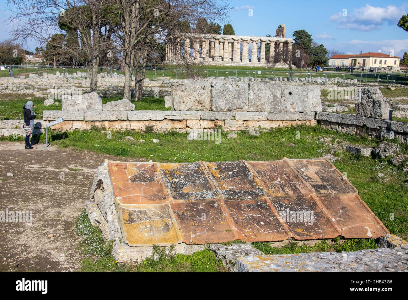 Eroone, tetto del tempio, Parco Archeologico di Paestum, Italia Foto Stock
