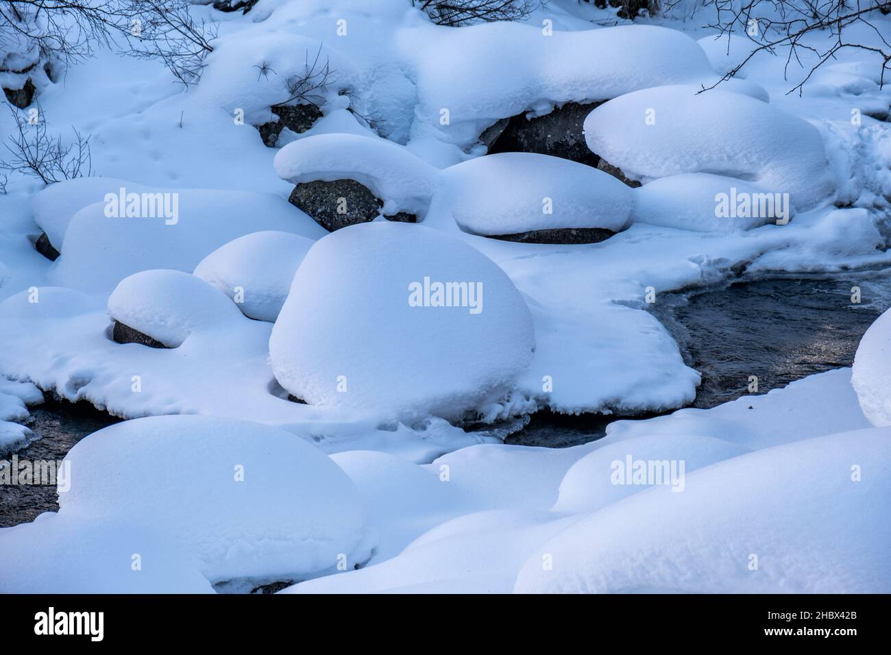 Texture in montagna in inverno. Strutture invernali Foto Stock