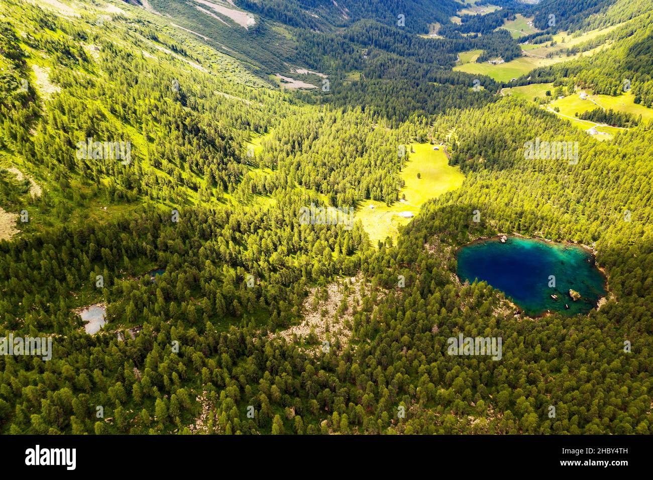 Lago di Saoseo, Val di Poschiavo (CH), vista aerea Foto Stock