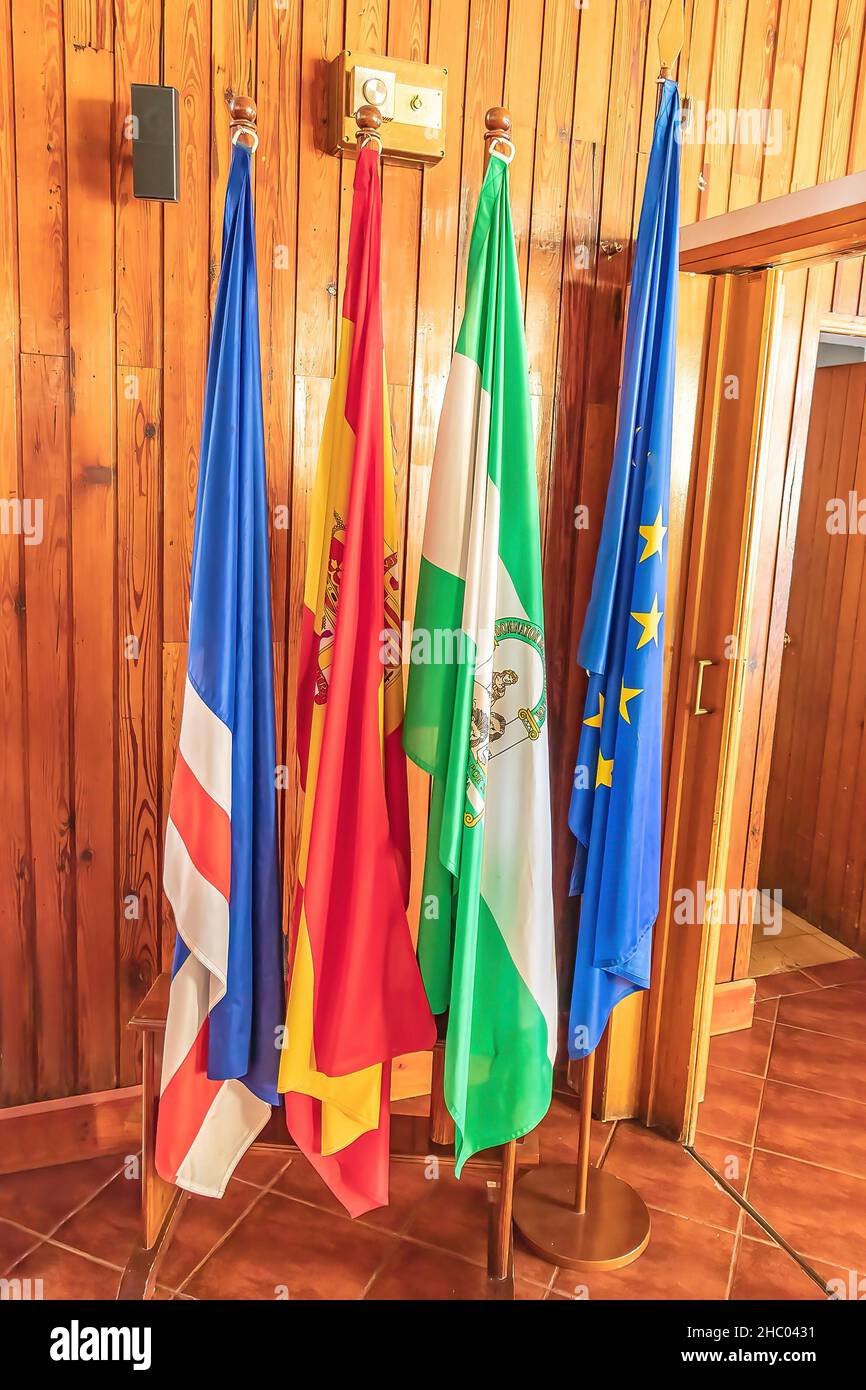 Mast con bandiere d'Europa, Andalusia, spagna e Gran Bretagna Foto Stock