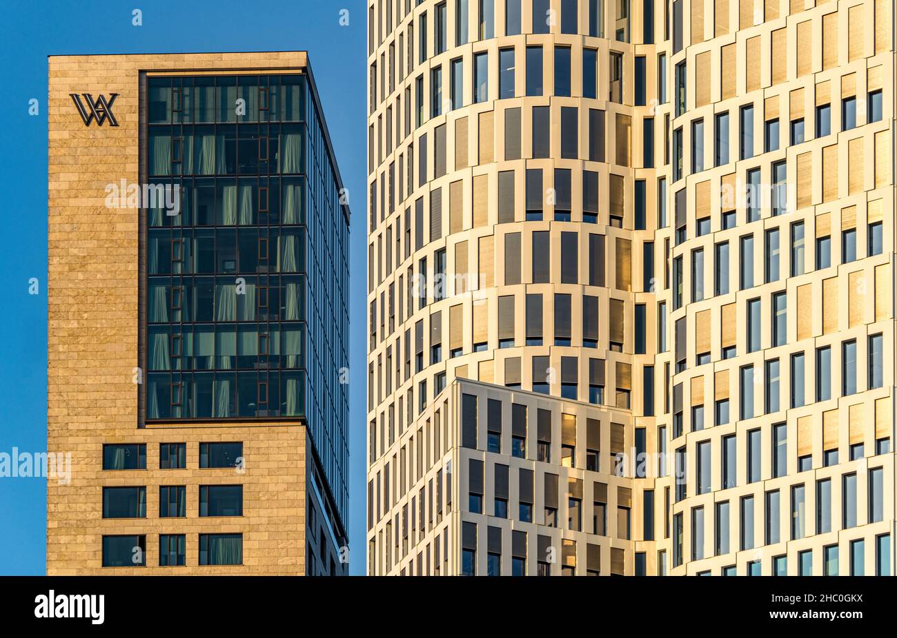 Alti edifici a Berlino Foto Stock