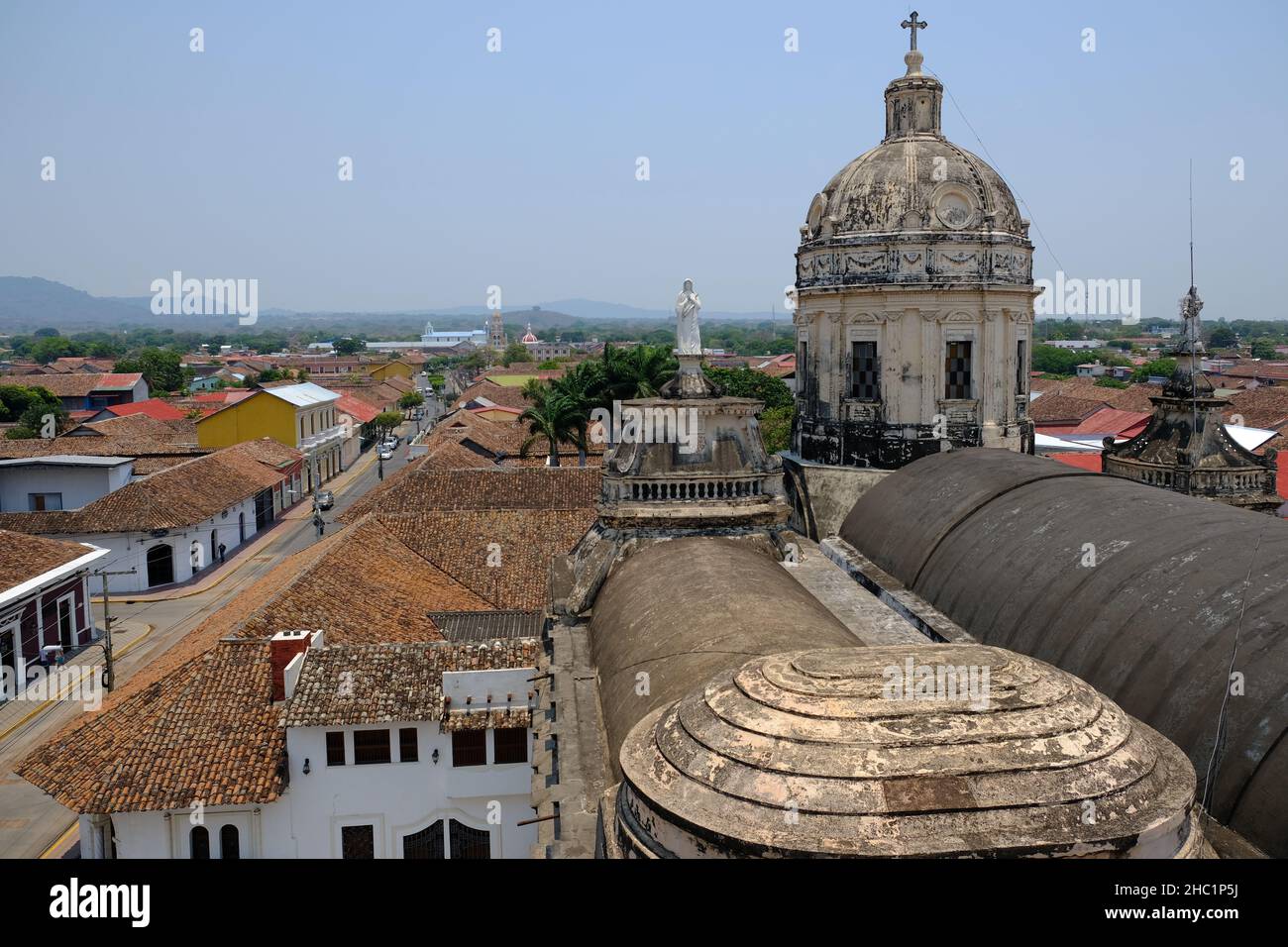 Nicaragua Granada - Iglesia Nuestra Senora de Las Mercedes vista panoramica dalla torre della chiesa Foto Stock
