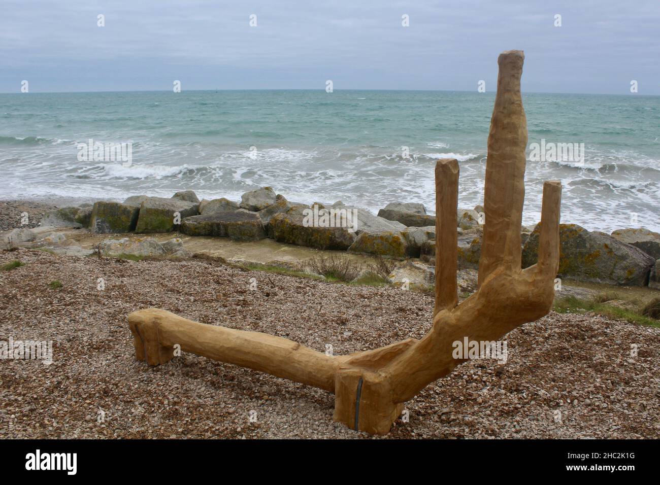 Emma Smith's Seeing Stick sculture sul sentiero costiero tra Penrance e Marazion, Cornovaglia, Inghilterra, Regno Unito. Foto Stock