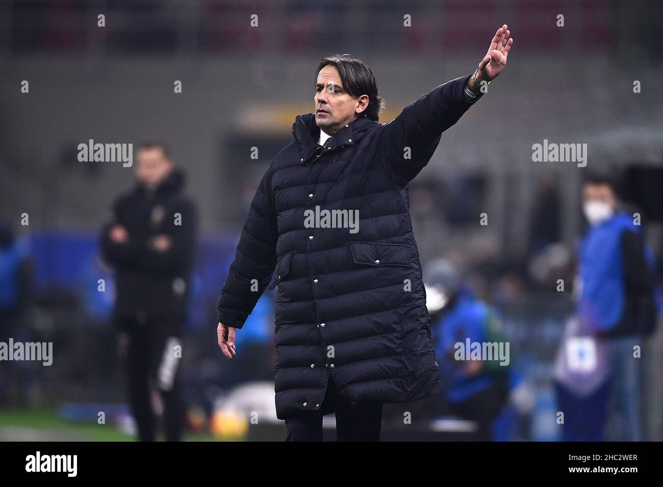 Milano, Italia. 22nd Dic 2021. Simone Inzaghi, allenatore del FC Internazionale, reagisce durante la Serie A di partite di calcio tra il FC Internazionale e il Torino FC. Credit: Nicolò campo/Alamy Live News Foto Stock