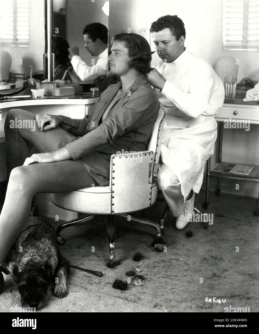 ERROL FLYNN nelle AVVENTURE DI ROBIN HOOD (1938), diretto da MICHAEL CURTIZ e WILLIAM KEIGHLEY. Credit: WARNER BROTHERS / Album Foto Stock